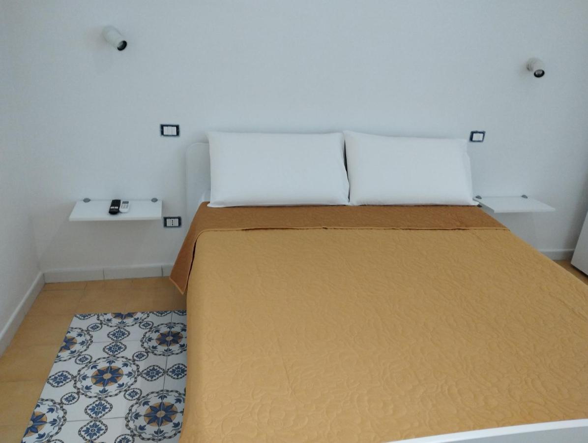 Vietri La Bomboniera B&B Amalfi Coast المظهر الخارجي الصورة