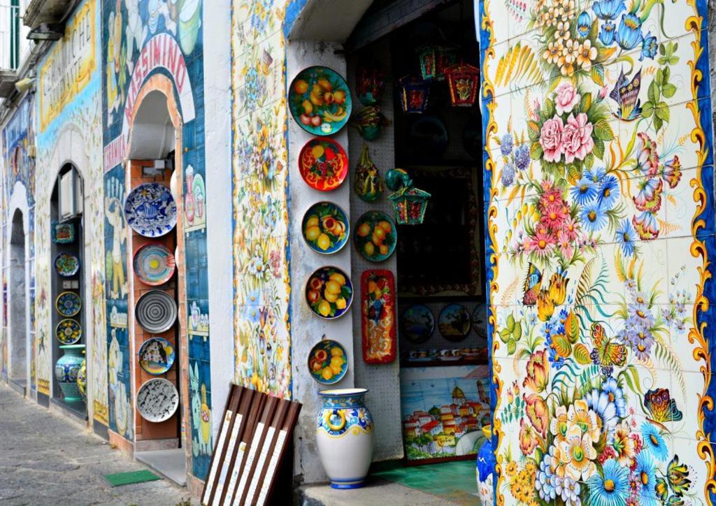 Vietri La Bomboniera B&B Amalfi Coast المظهر الخارجي الصورة